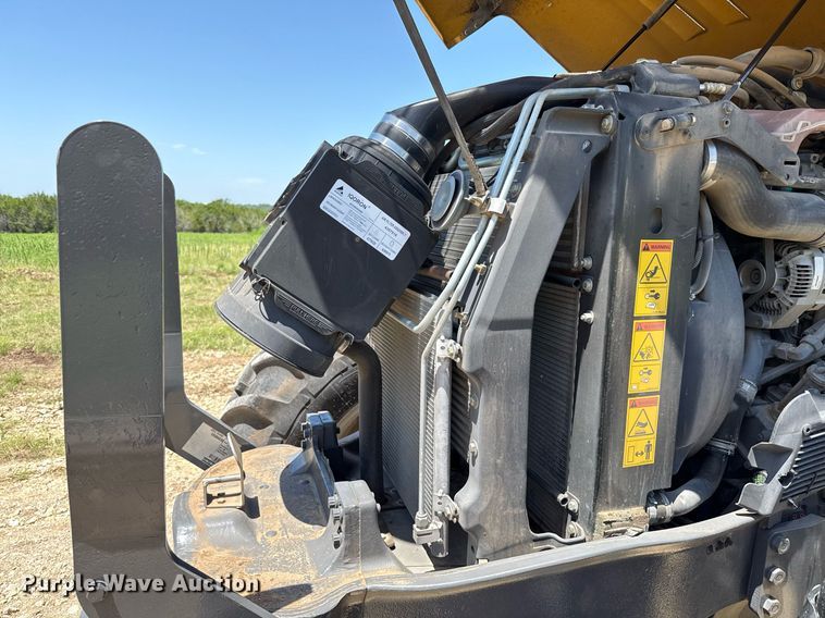 image for item DX5659 2014 Challenger MT545D MFWD tractor