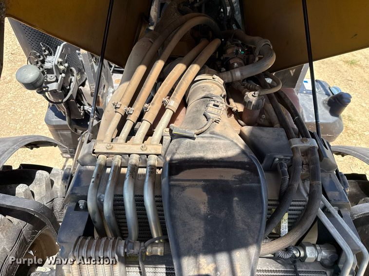 image for item DX5659 2014 Challenger MT545D MFWD tractor