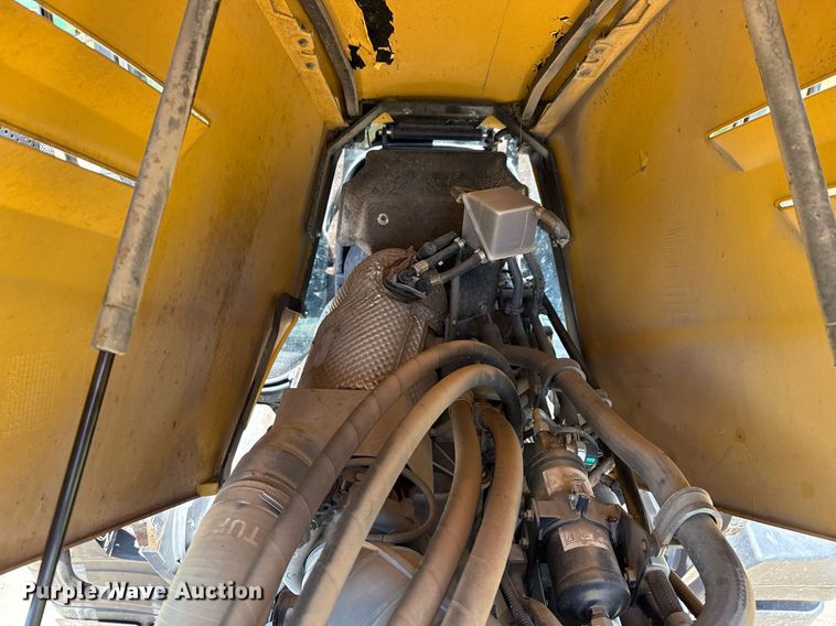 image for item DX5659 2014 Challenger MT545D MFWD tractor