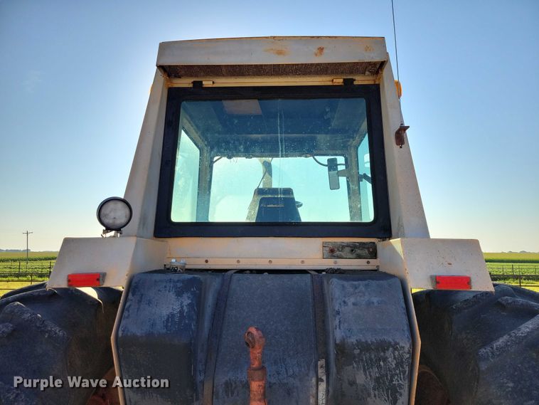 image for item DX7181 1973 Case 1370 tractor