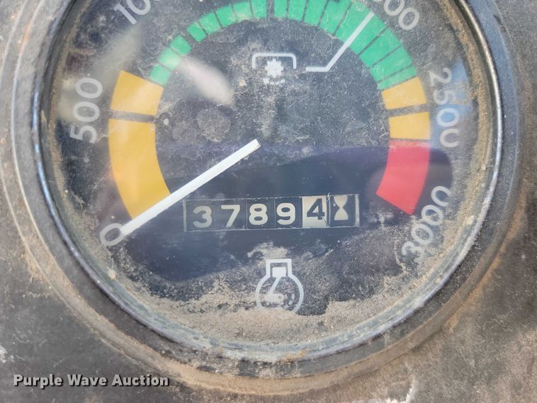 image for item DX7181 1973 Case 1370 tractor