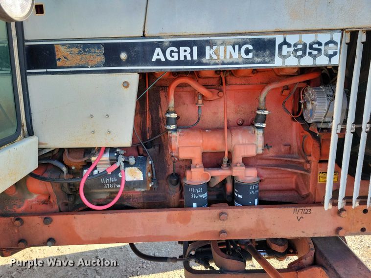 image for item DX7181 1973 Case 1370 tractor