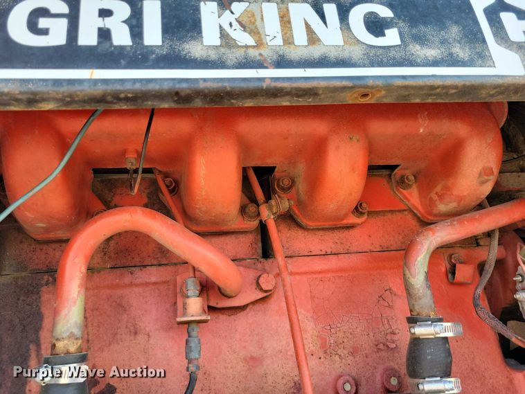 image for item DX7181 1973 Case 1370 tractor