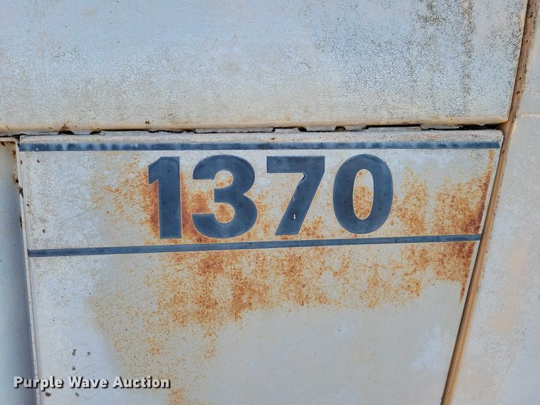 image for item DX7181 1973 Case 1370 tractor