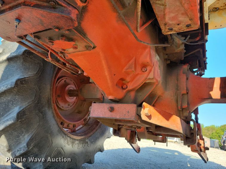 image for item DX7181 1973 Case 1370 tractor