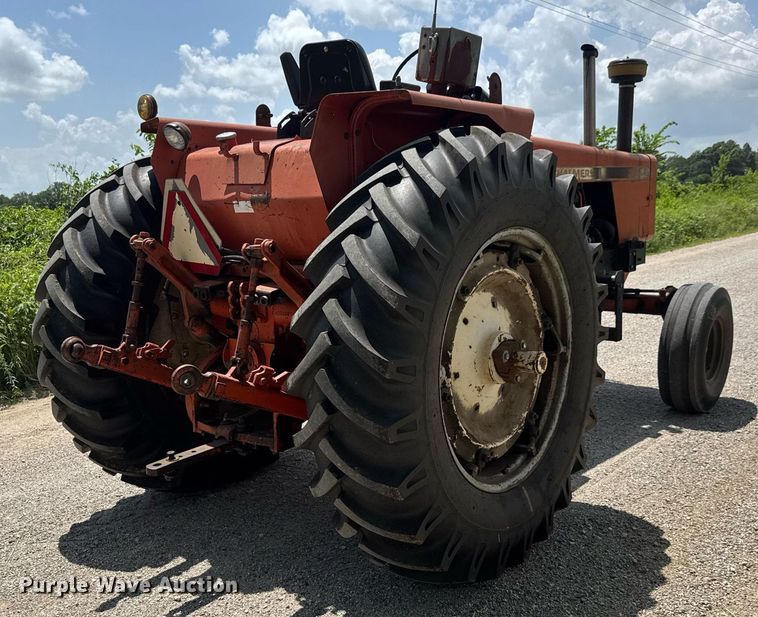 image for item DY0363 1974 Allis Chalmers 200 Tractor
