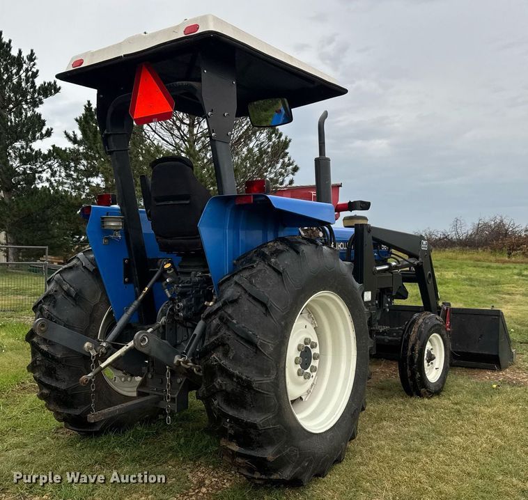 image for item DY0428 2000 New Holland 5610S tractor