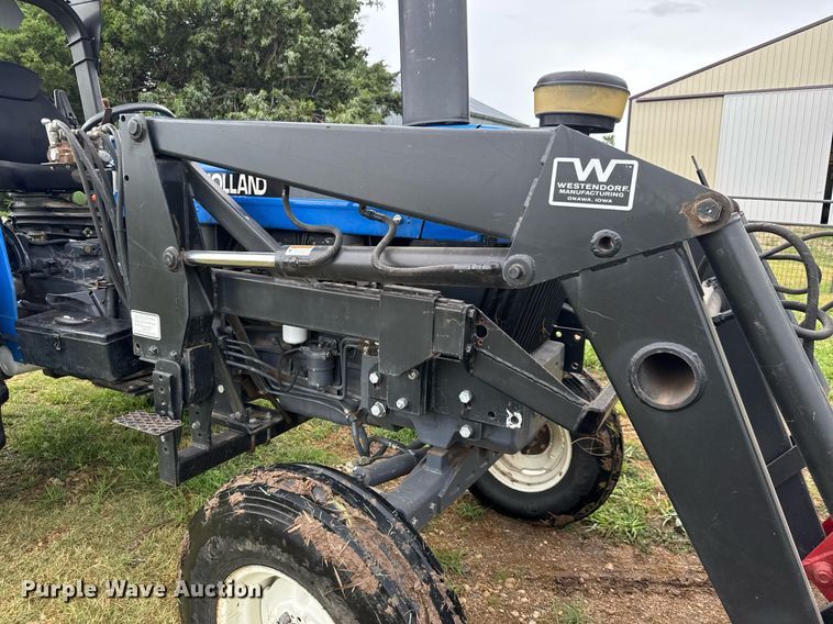 image for item DY0428 2000 New Holland 5610S tractor