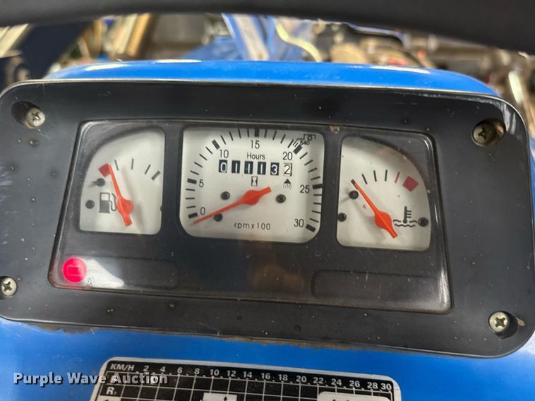 image for item DY0428 2000 New Holland 5610S tractor