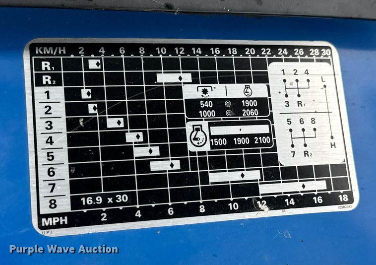 image for item DY0428 2000 New Holland 5610S tractor