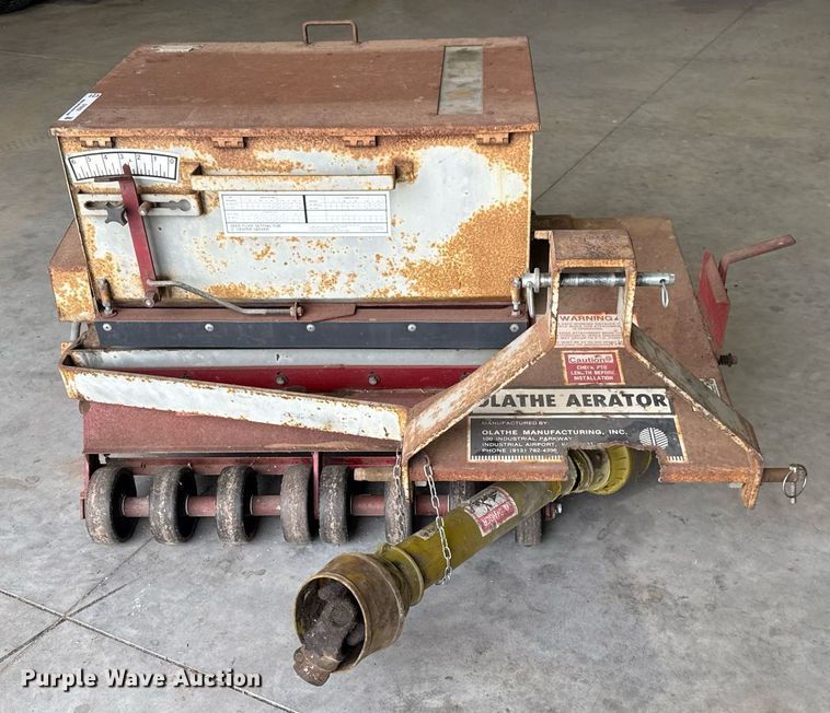 image for item DY0432 1989 Olathe 37/38 seeder