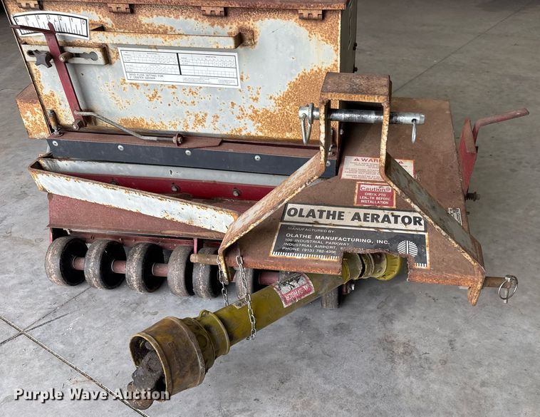 image for item DY0432 1989 Olathe 37/38 seeder