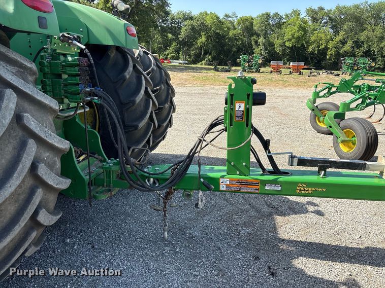 image for item DY0777 2024 John Deere 2230FH field cultivator