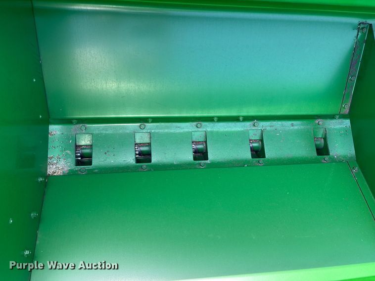 image for item DY0778 1992 John Deere 455 grain drill