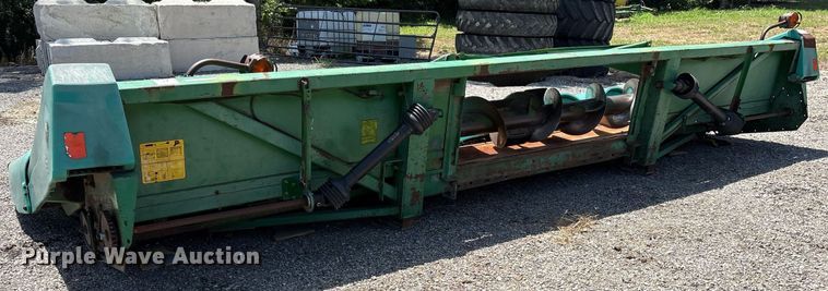 image for item DY0779 John Deere 893 corn head