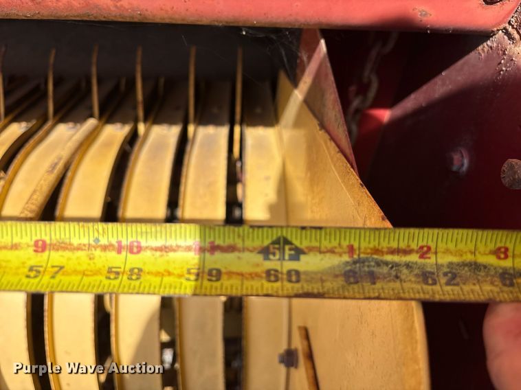 image for item DY0781 New Holland 316 small square baler