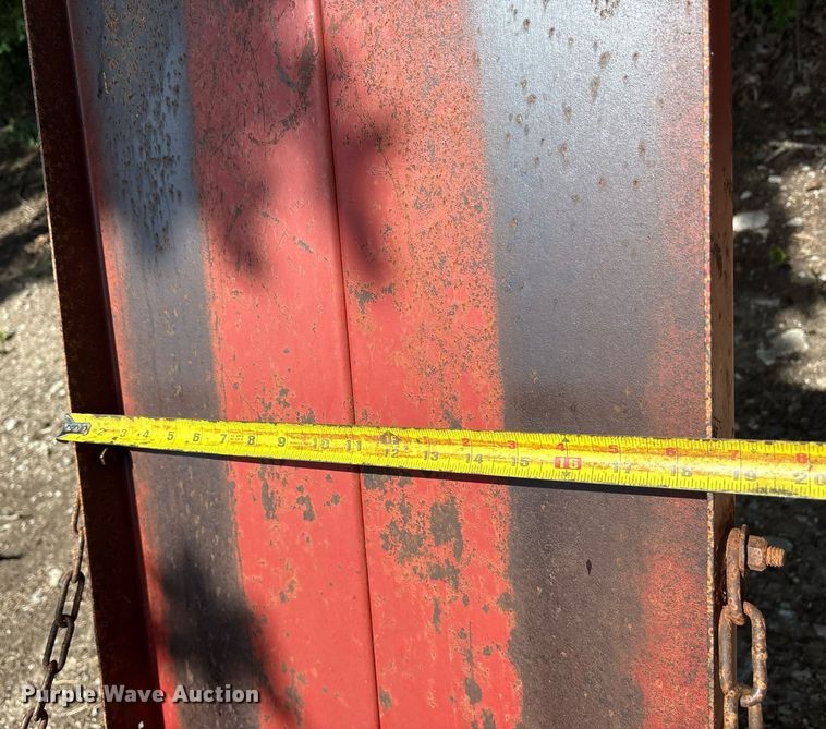 image for item DY0781 New Holland 316 small square baler