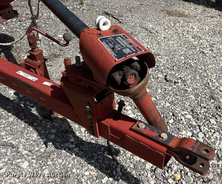 image for item DY0781 New Holland 316 small square baler