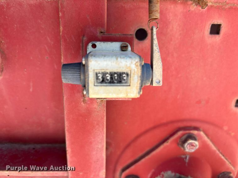 image for item DY0781 New Holland 316 small square baler