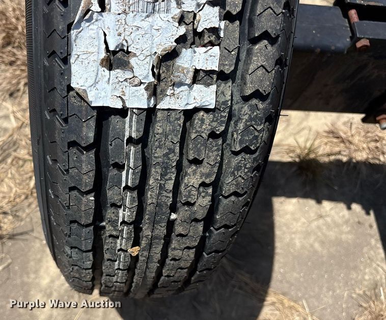 image for item DY0785 J&M HT8 header trailer