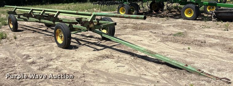 image for item DY0786 John Deere header trailer