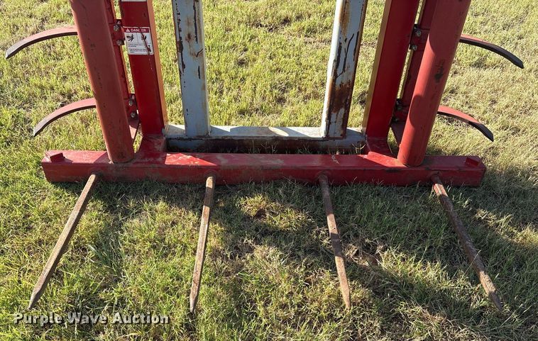 image for item DY0795 Bale Claw 5000VE bale carrier