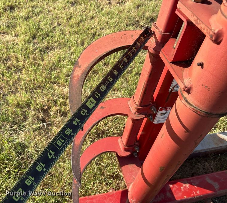 image for item DY0795 Bale Claw 5000VE bale carrier