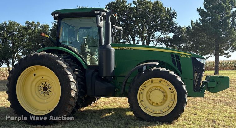 image for item DY0803 2011 John Deere 8260R MFWD tractor