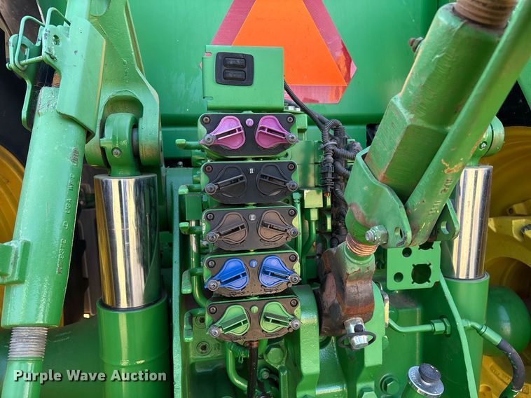 image for item DY0803 2011 John Deere 8260R MFWD tractor