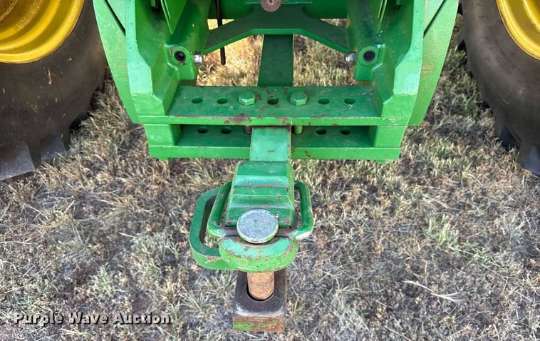 image for item DY0803 2011 John Deere 8260R MFWD tractor