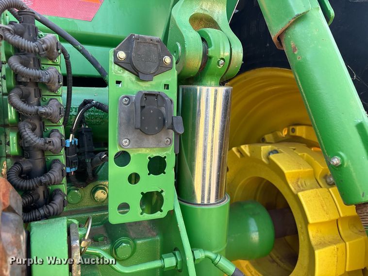 image for item DY0803 2011 John Deere 8260R MFWD tractor