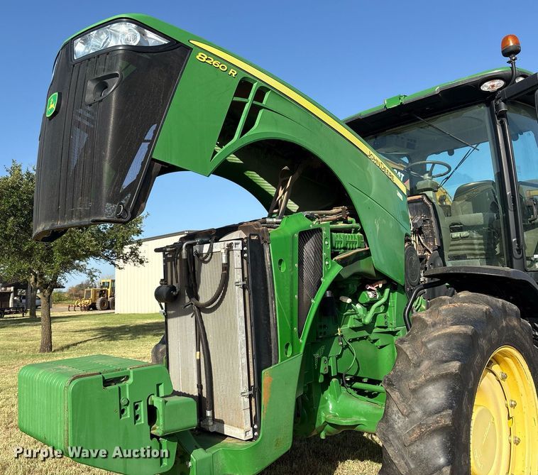 image for item DY0803 2011 John Deere 8260R MFWD tractor