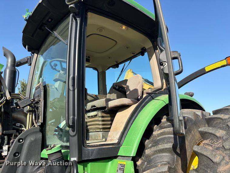 image for item DY0803 2011 John Deere 8260R MFWD tractor