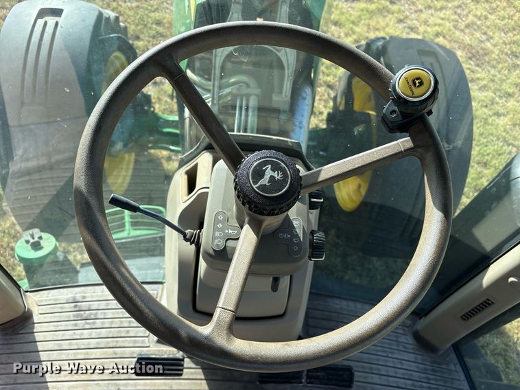 image for item DY0803 2011 John Deere 8260R MFWD tractor