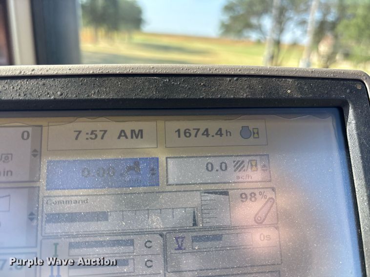 image for item DY0803 2011 John Deere 8260R MFWD tractor