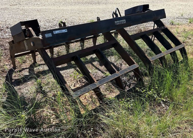 image for item DY0854 Vassar 393507 grapple bucket