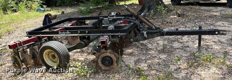 image for item DY0905 Armstrong Ag tandem disk