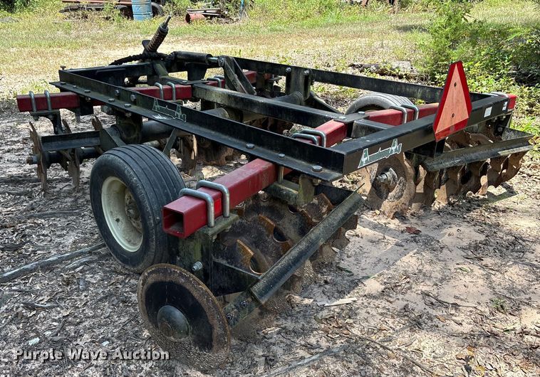 image for item DY0905 Armstrong Ag tandem disk