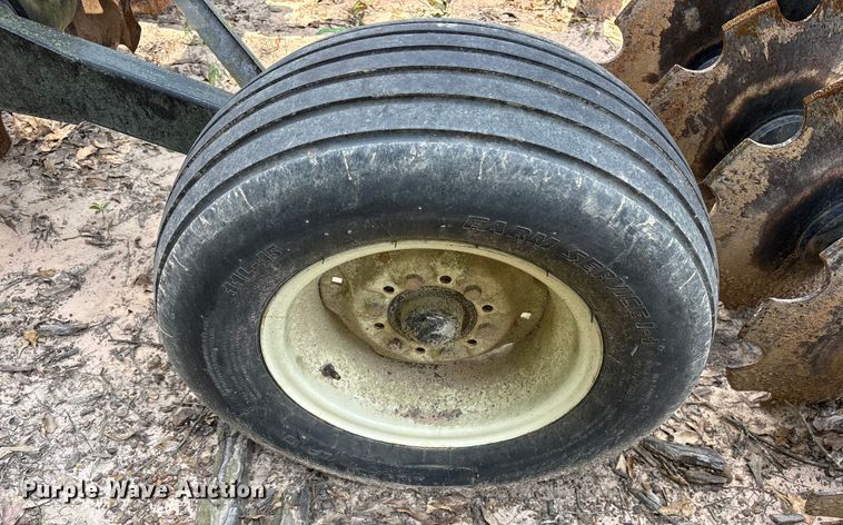 image for item DY0905 Armstrong Ag tandem disk