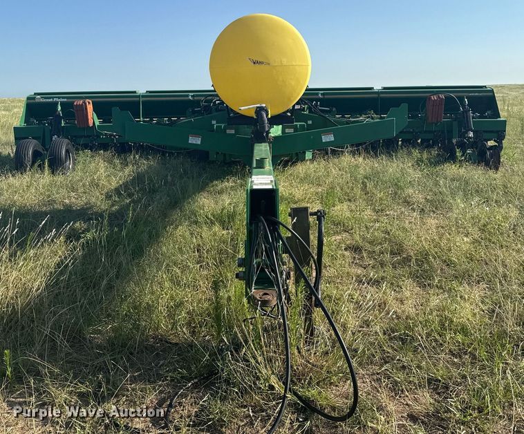 image for item DZ8718 2006 Great Plains 2N-3010 grain drill