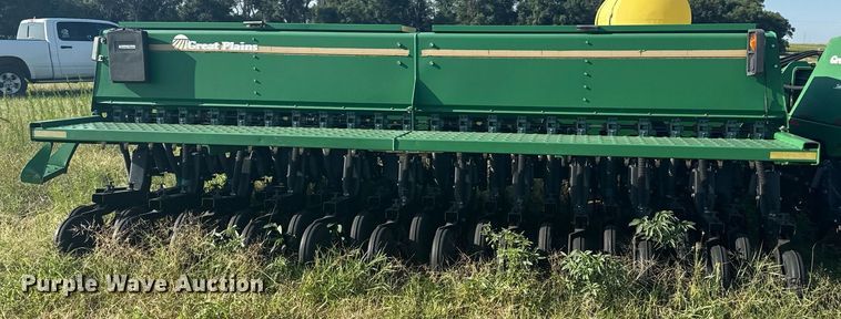 image for item DZ8718 2006 Great Plains 2N-3010 grain drill