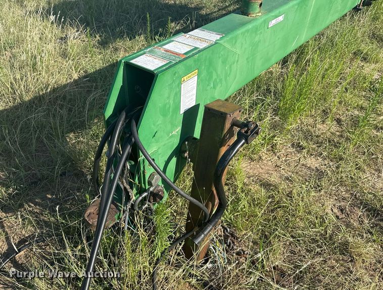 image for item DZ8718 2006 Great Plains 2N-3010 grain drill