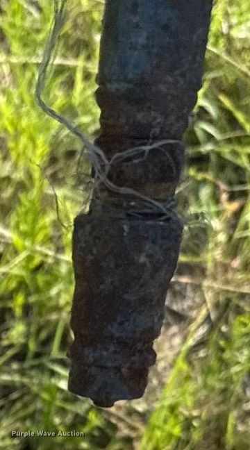 image for item DZ8718 2006 Great Plains 2N-3010 grain drill