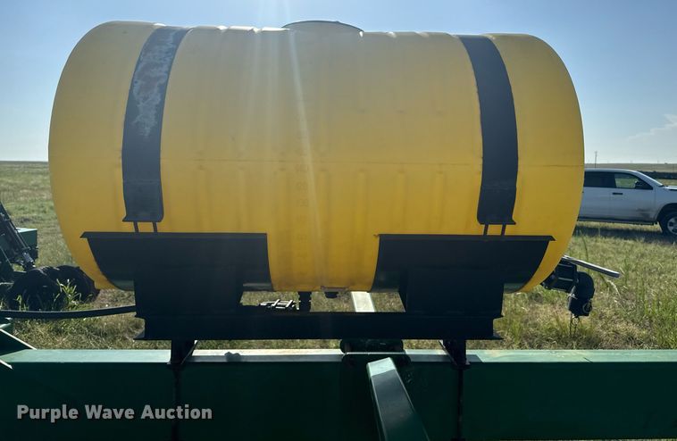 image for item DZ8718 2006 Great Plains 2N-3010 grain drill