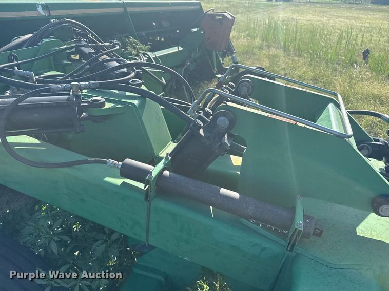 image for item DZ8718 2006 Great Plains 2N-3010 grain drill