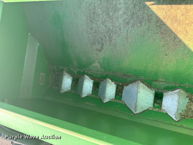 image for item DZ8718 2006 Great Plains 2N-3010 grain drill