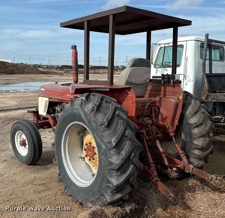 image for item DZ8739 International Harvester 574 tractor