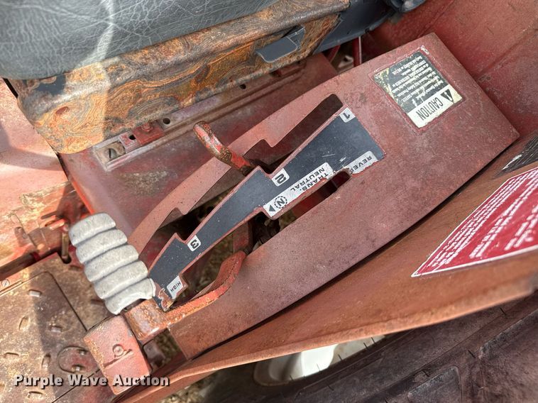 image for item DZ8739 International Harvester 574 tractor