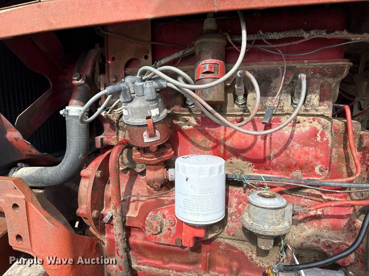 image for item DZ8739 International Harvester 574 tractor