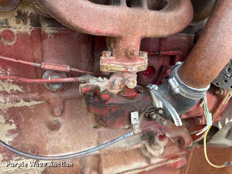 image for item DZ8739 International Harvester 574 tractor